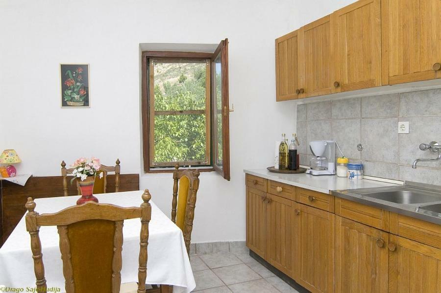 Art House Old Village Jesenice  Εξωτερικό φωτογραφία